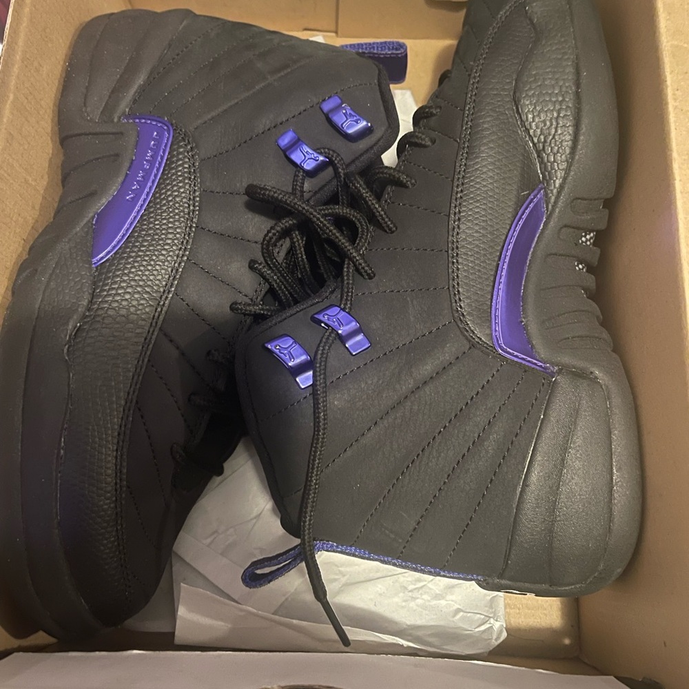 Jordan 12s